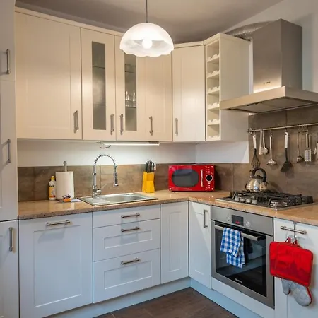 Karkonosky Apartamenty- Дом отдыха