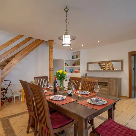 Karkonosky Apartamenty- Casa de Férias Sciegny