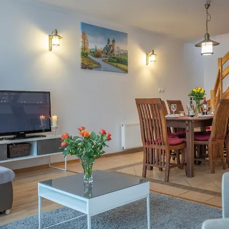 Casa de Férias Karkonosky Apartamenty- Sciegny